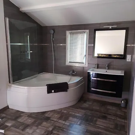 Maison Agreable Pour En Provence, Ideale Pour 8 Personnes * Entrechaux